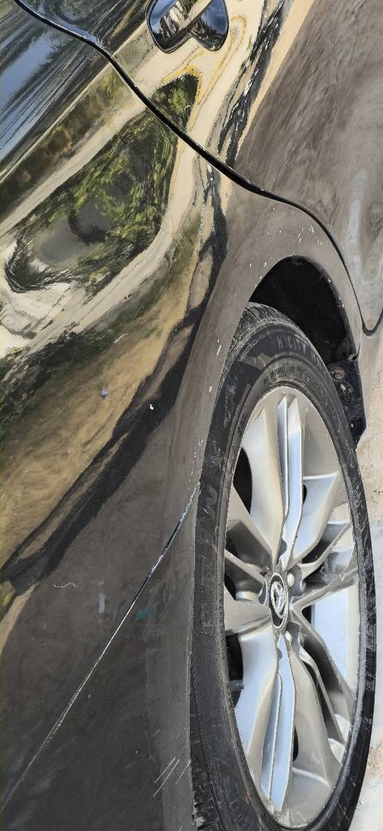 سلام عليكم كامري 2015 
LEموصفات عاديه معروف
 تخم تاير جديد 
سياره جاهزه 
بيه نواقص بصيطه 
سونار موجود بل صوره 
اتصل واخدم لكم 
*********** كربلاء, العراق
