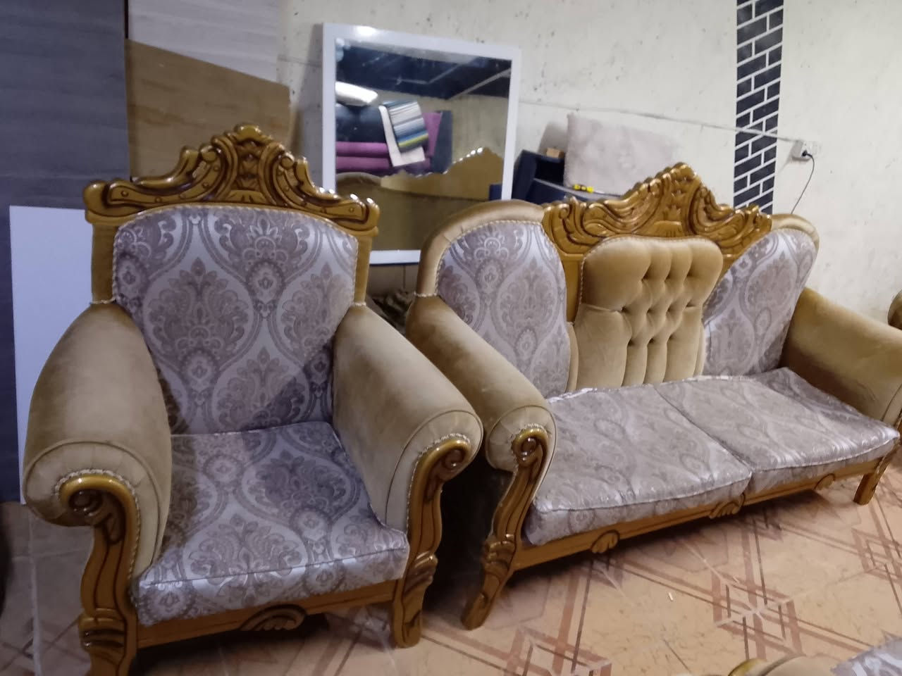 تخم قنفات ملكي تركي نضيفه سعر مناسب ١٧٥ الف
خانقين محطة مقابل مركز شرطة ازاي 
مزاد محمد خانقين التواصل واستفسار 
***********
وشراء عراض مستعمل جديد 👉
