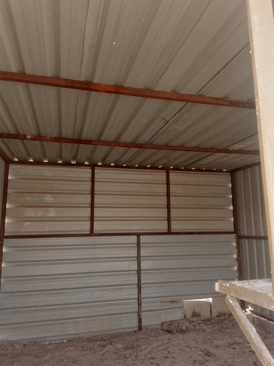 السلام عليكم ..كرفان للبيع 4×4
.
7801573002
