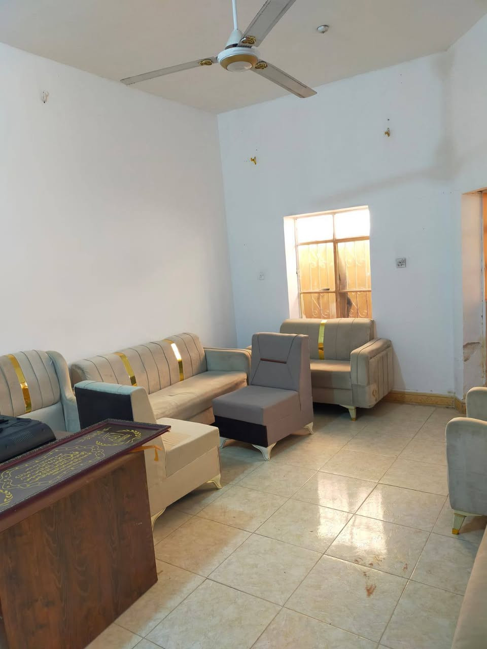 مشتمل اللايجار طابقين غرفتين وديوان وصاله ومطبخ ومنافع م ١٣٠ متر خمسه كيلو الزيتون مجاور عمارة ام عمار للجمله شارع ١٠٠م اللاستفسار الاتصال على الرقم
‏‪***********‬‏
