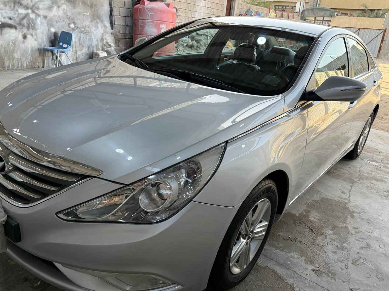 سوناته وارد كوري 2014 رقم بصره كفاله عامه ماشيه 57 حقيقي السياره على وضع الشركه دواخل صاج تبريد قطعتين تحكم ستيرن السياره جاهزه ما بيه نقص *********** متواجد واتس اب البصرة, العراق
