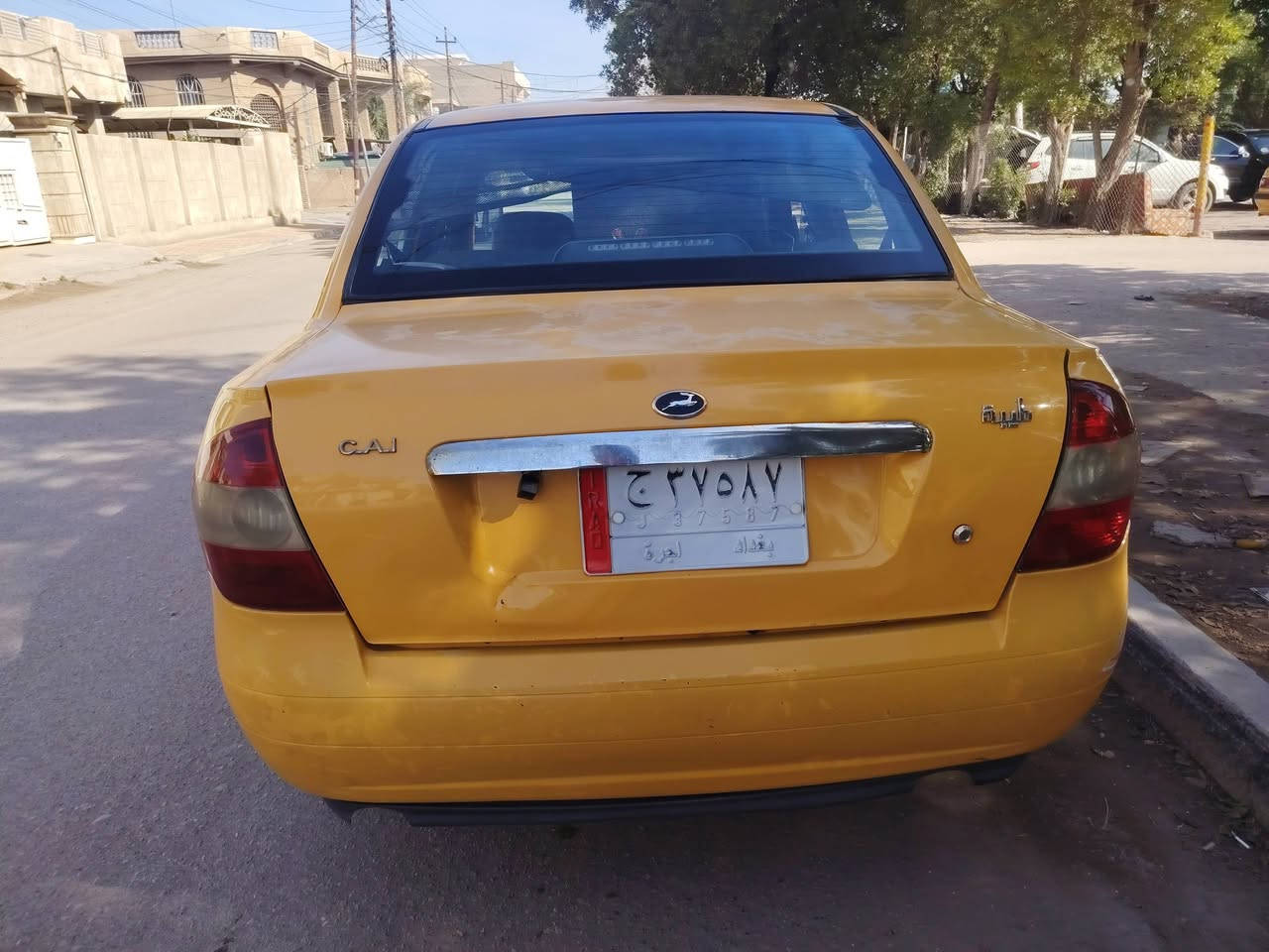 طيبة للبيع  2015سنوية انتهت شهر 12 مصفرة هيئة وغرامات  
البحث وصل الخط جدد هذه الشهر  سويتهن مكينة تبريد تفرعات جدد سيارة مبدل جاملغ عكس السايق والخلفي بي طخة مصلحة   بدون دواخل  رايدهة ب33 مكاني بغداد حي الفرات  للاستفسار والتواصل رقم *********** متواجد واتساب
