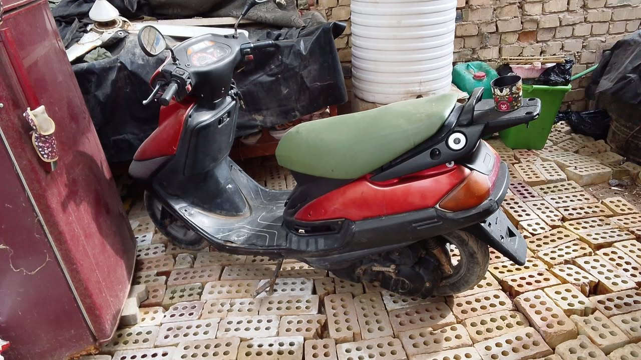 دراجة فضائي للبيع السعر 200 الف درجة كاملة ابيع كوم حديد اتواصل على الواتساب***********
