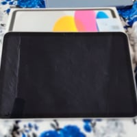 ايباد ١٠ • ذاكرة ٦٤ • ضمان ٦ اشهر