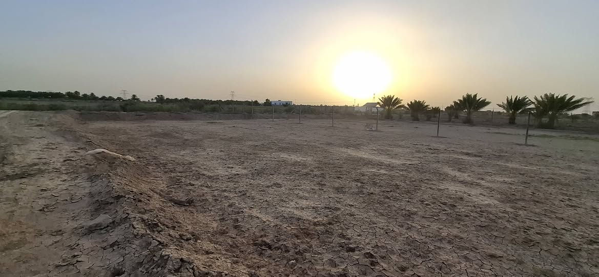 يالله
قطعه ارض 200م للبيع 
قطعه سند 25 
كافه الخدمات موجوده موقع مميز 
خلف جامعه بابل قريه السجاد العصريه 
ع شارع مباشر 
استفسار اتصل 
***********
