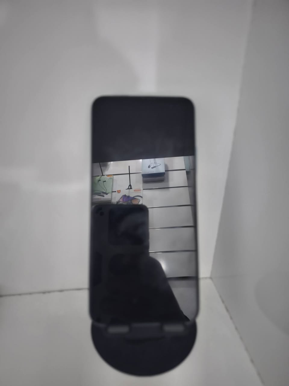 سلام عليكم موبايل البيع 
هذا الهاتف هو Huawei Y9s. 
مبدل بس بيت شريحه سعر 100
موجود توصيل ب3 بدون ملحقات


**إذا كنت صاحب هذا الإعلان وتريد حذفه لأي سبب، رجاءا أرسل رسالة إلى الدعم الفني**