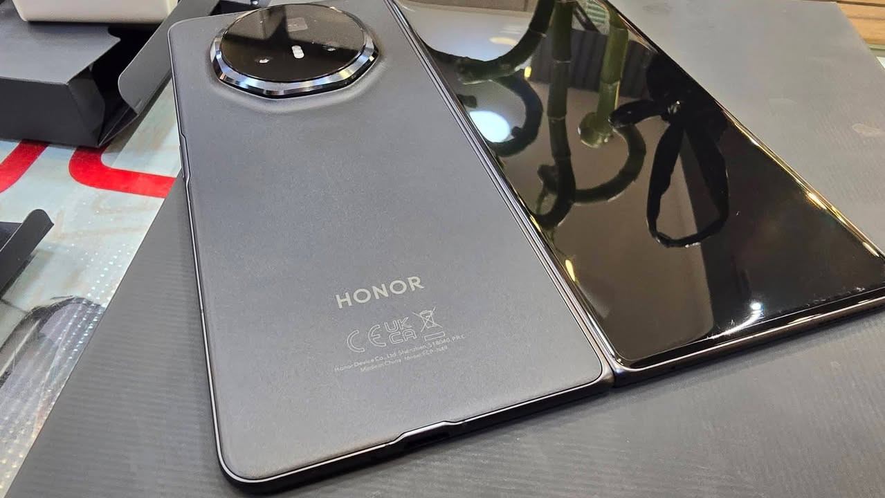 V3
للمراوس فقط نضافتة 100% ملحقات كامله ذاكرة 512 
مكاني بغداد محمودية لا يوجد توصيل


**إذا كنت صاحب هذا الإعلان وتريد حذفه لأي سبب، رجاءا أرسل رسالة إلى الدعم الفني**