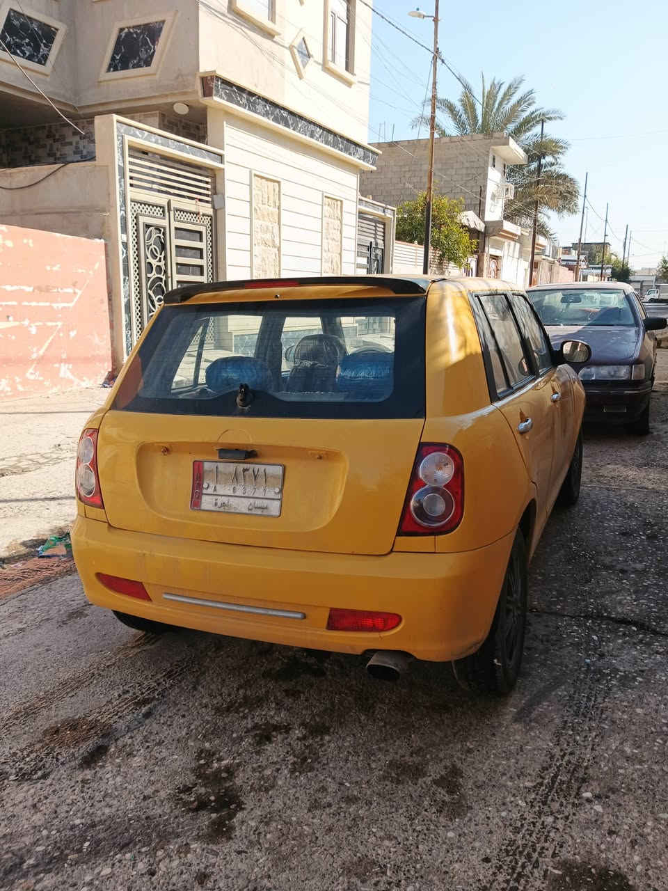 السلام عليكم  
لفيان مستر بين 
لبيع مستعجل
شرط التحويل 
شرط مكينه + شرط كير الكير بي صوط بوربرين
خياص ما بيه 
كهربائيات كله شغاله 
شرط لا طخه
صبغ حزام 
دوشمه جديده 
بس طخم يرادله 
***********
سعر 37 
مكان موصل
