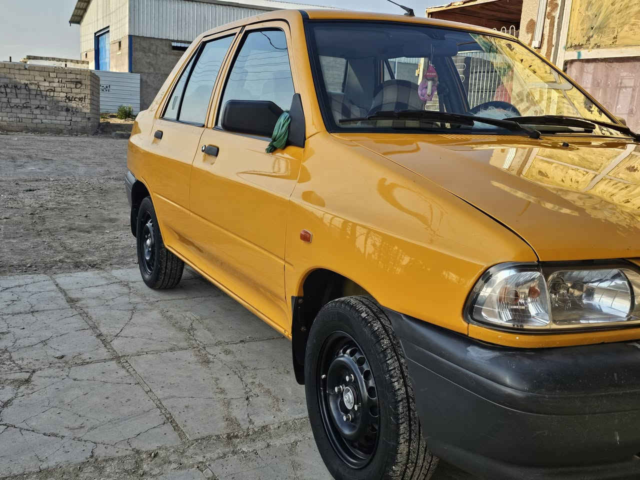 السلام عليكم
سايبا موديل 23للبيع كفاله عامه ماعده طخه بصيطه بل بنيد حته مابينه كير مكينه كفاله رقم بغداد بسمي انكليزي سنويه 2028السياره موجوده بل ديوانيه قضاء الدغاره علمن انه السياره مال موضف مامشتغله تكسي ماشيه 91 الف حقيقي
رقم صاحب السياره ***********انا مكلف بل نشر
