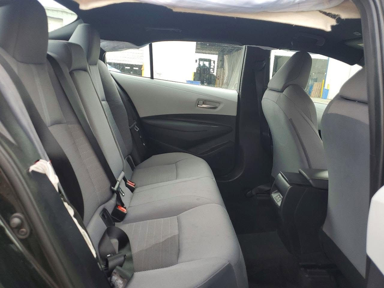 � سيارات من أمريكا وكندا بأسعار أقل من السوق!

نوع السياره :2025 TOYOTA COROLLA SE

محرك :2.0L 4
الحادث مثل موضح بل صور 
السعر يحدد داخل المزايده

تاريخ المزاد✅ 2026/7/9
مع مكتب الرافدين  للمزادات الأمريكية والكندية تكدر تشتري سيارتك مباشرة من أكبر المزادات العالمية بكل أمان.
🚗 نوفّر لك:
🔹 شراء مباشر من مزادات Copart و IAAI
🔹 تقرير Carfax لمعرفة تاريخ السيارة الحقيقي
🔹 نوفرلك شحن بحري إلى العقبة ومرسين و بصره ودبي
🔹 تخليص كمركي عبر منفذ طريبيل 
ومنافذ كردستان وبصره 
🔹 متابعة كاملة للسيارة من المزاد إلى 
أن تصل إليك كما موضح با صور 
🔹 شحن عبر شركات عالمية وتأمين 100٪ على السيارة
💰 وفر آلاف الدولارات واشتري سيارتك بنفسك من المزاد.
📍 العنوان:  بغداد  الغدير مجاور مطعم الجابر  
📩 راسلنا الآن على الخاص لنرسل لك السيارات المتوفرة حالياً في المزادات.
للاستفسار ع الأرقام التالية 
***********
***********
***********
