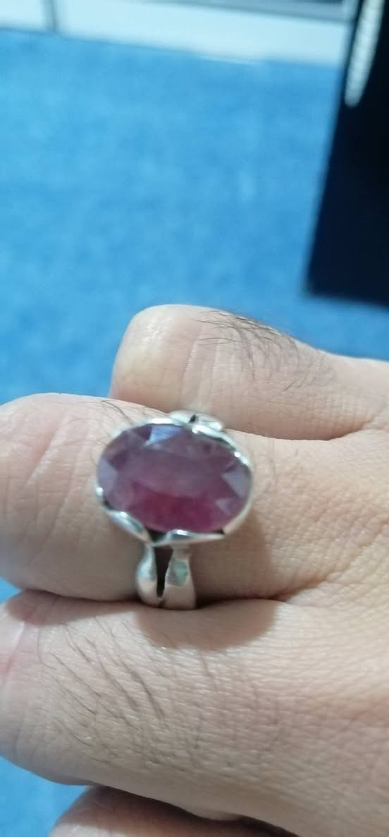 محبس ياقوت أفريقي شرط للبيع بل ٤٠ الف سماوا ماكو توصيل خاص رقم
***********
