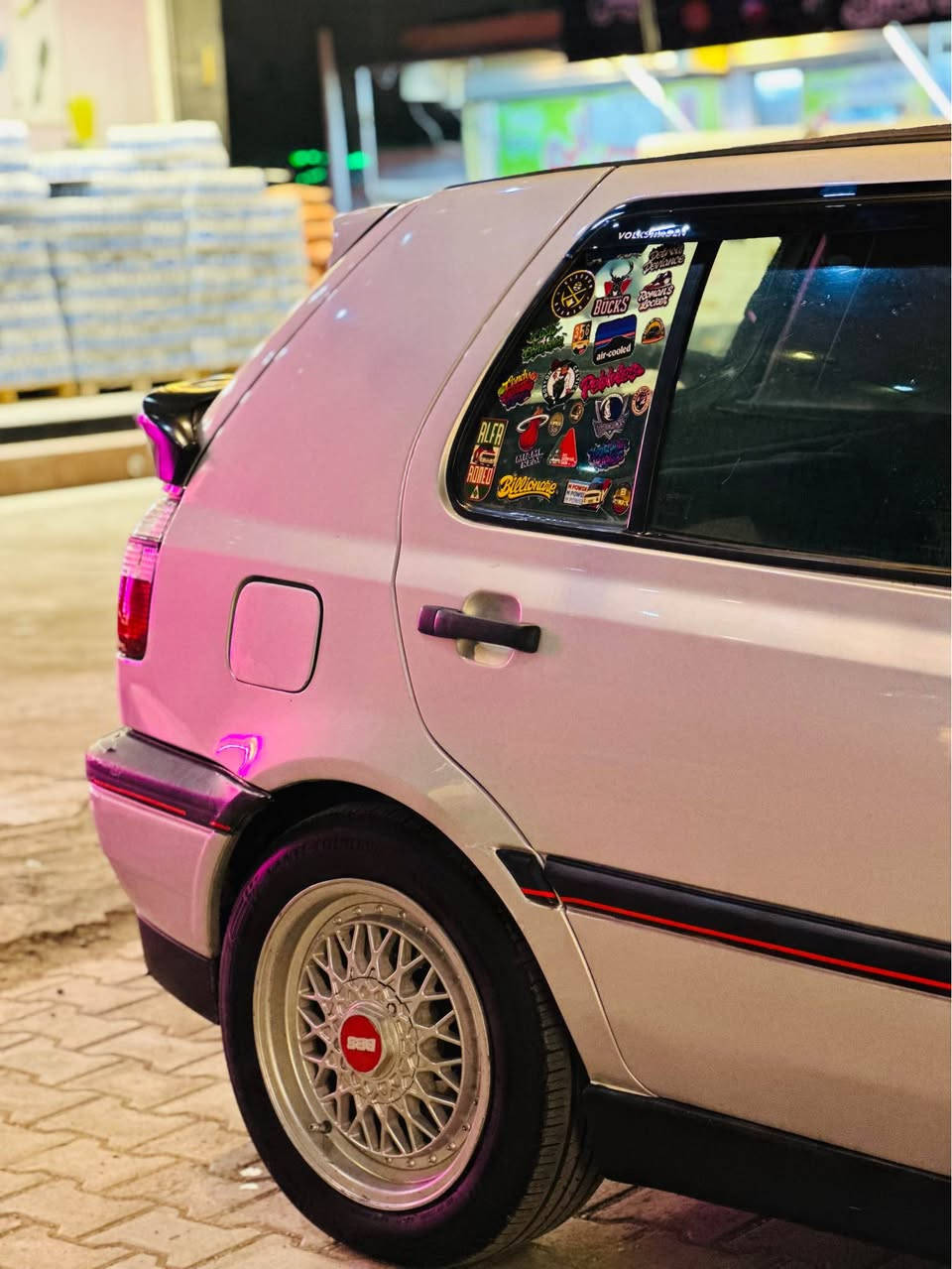 السلام عليكم
كولف 1993 mk3  للبيع 🏷️
1800 كير عادي  كير ومكينه نظيفات 🚀
تبريد ثلج ❄️
مصبوغه عام ☑️
ويل bbs رياضي مع تخم تاير جديدات 🆕
شلعه ومعدل ونشاط فول ترايك وين متريد ✈️
منظومه زنون 💡
سستم صوت دمام 🔈
رقم بغداد ( انكليزي دولي ) شرط التحويل ✅
السعر (47) وبيها مجال تشلع عيوني ✅

العنوان : بغداد المحمودية 
رقم الهاتف : ***********

واتساب 0750245960 المحمودية, بابل
