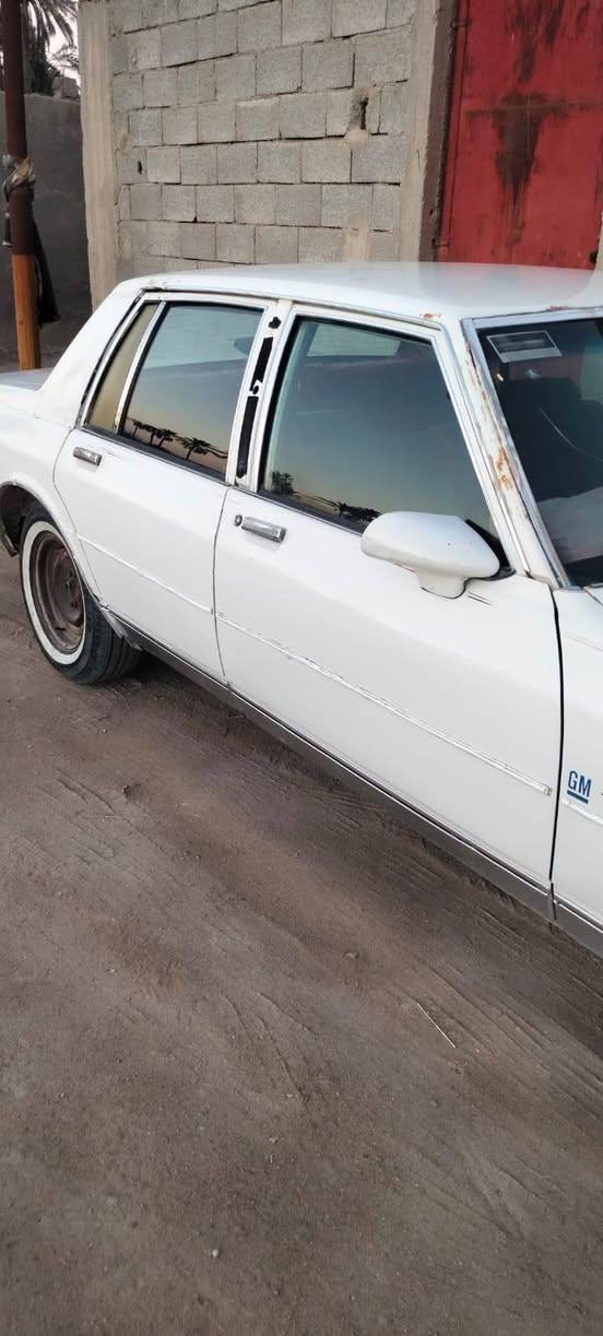 السلام عليكم 
كابرس للبيع فقط بدون مراوس 
موديل 1988
محرك 305 بيه خيط تبخير
كير 350 جديد 
تبريد شغال جديد
حدادية جديدة 
تايرات نص عمر 
رقم ذي قار باسمي 
السعر 36 ورقة وبيها مجال قليل 
المكان بصرة شط العرب المراسله علخاص


**إذا كنت صاحب هذا الإعلان وتريد حذفه لأي سبب، رجاءا أرسل رسالة إلى الدعم الفني**