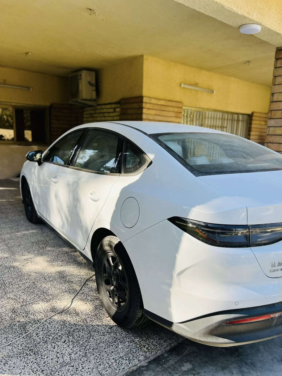 بي وادي  سيل 05 2025  زيرو
بلكن هايبرد  ثلاث انظمه هايبرد + بانزين  شحن ذاتي + شحن خارجي تمشيك2200  كيلو سعه خزان الوقود 65 لتر 

ملحقات شاحن اصلي و كارت دخول 

عداد  كليومتر صفر

مثبت لوحات سنويه

محرك يعمل لشحن البطاريه فقط  1500 هجين ثلاث انظمه شحن ذاتي + هايبرد + شحن خارجي 

داخل جلد ابيض لونين  بطاين بوب جلد ابيض واسود 

دركة دي جلد وحياكه 

بكلايت لد خليه دخاني لون 

بصمه +كارت 

هاندر بريك بصمه اوتو هولد 

كيجات شاشه 

شاشه كبيره تبريد شاشه 

لايت ليد لايت اوتو  + لد صباحي 

اشاير مري

تبريد قطعتين 

ويل كب اسود

مكان السيارة بغداد للاستفسار الاتصال 

***********

***********
