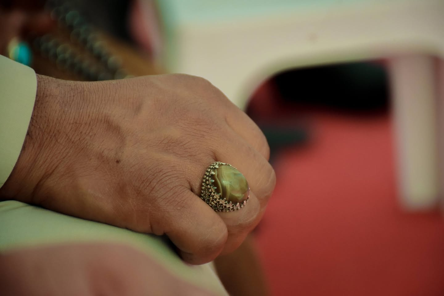 أجعل خطوبتك مميزة🤵👰🌼💕
وثق اجمل لحضات العمر🤍🎞️
 خطوبة الحبيب عبد الله البدخن ♥️❤️
الف الف الف مبرووك يالغالي 
للحجز والاستفسار 👇
***********📞
باقي صور هنا
{https://t.me/krifmaeogkzfoskckvosxkdkrivskff}
