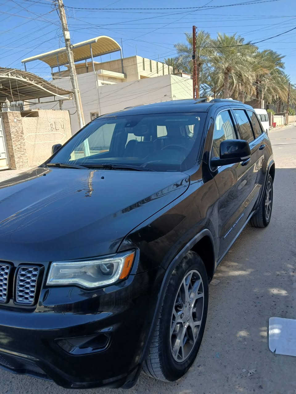 السلام عليكم
للبيع جيب 2019 لمتد
فول مواصفات 1/1
رقم بغداد بسمي 
فتحة سقف بنوراما 
كشنات جلد + كهرباء 
صندوق كهرباء 
محرك 3600
كشنات تدفئه و تبريد 
ستيرن كهرباء + تدفئه
حساس خلفي كامره توقف ذاتي
خزن وضعيات الكشن
دمام صوت
تشغيل عن بعد
وباقي الموصفات المعروفه 
حادثه بنيد فقط السعر ٢٢٠ اوبيها مجال ***********
