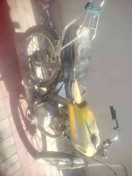 دراجة أربعة كير لبرغي طاك مال صالنصة ويرادلهة دوسة مال رجل ويراد شوتة سعر 160مكان
كربلة تصل ***********
***********
