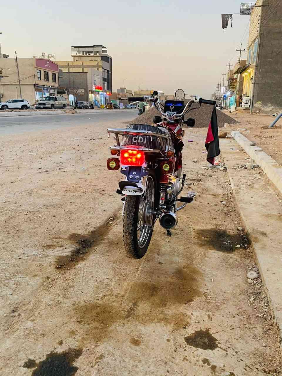 السلام عليكم دراجه للبيع اربعه كير 26كفاله عامه من البرغي للبرغي كربلاء السعر825 بيها مجال ***********
