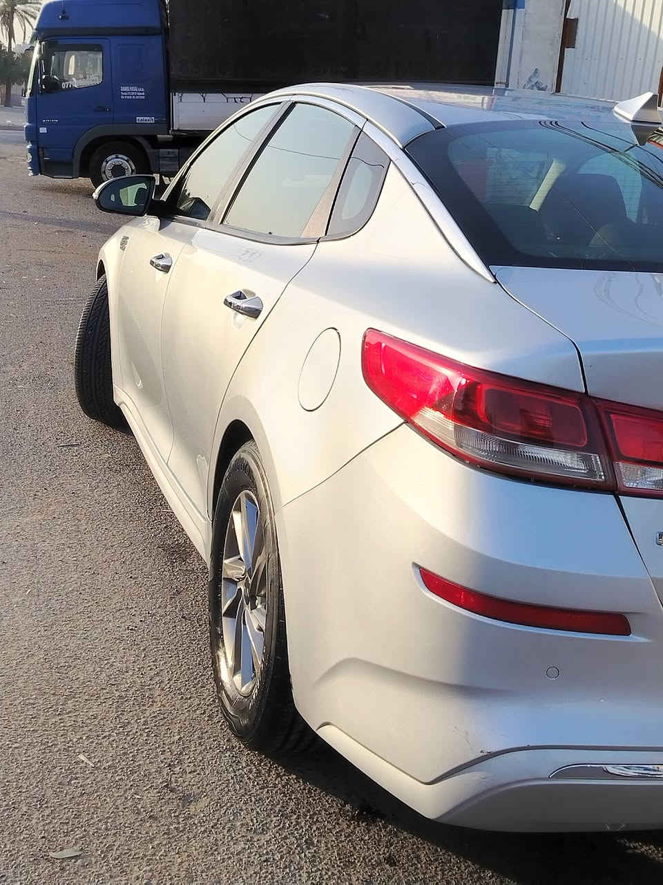 سلام عليكم سياره للبيع اوبتما موديل ٢٠٢٠ حادثة موجود بلصور سيارة جديدة بمعنى الكلمة لغد شاصي مكفول
فئة fe ماشية ١٠٣
كير محرك بلادي برغي ممفتوح بيها
تخم تاير جديد
حدادية جديدة
سيارة رقم اربيل بسمي سنوية وهزة جديدة تحويل ثاني يوم
ملاحظة سيارة بيها البنيد مصبوغ بدون ضربة
السعر 138 الاستفسار ***********
عنوان الشيخ عمر مقابل الدفاع المدني
