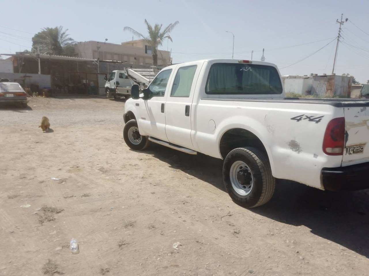 سلام عليكم من رخصة لادمن سيارة فورد سوبر ديوتيF250 2004لون ابيض كاز V8بسمي تحويل ثاني تبريد ثلج داخل مالها عرفة نوم لاتصال***********مكانها ديالى
