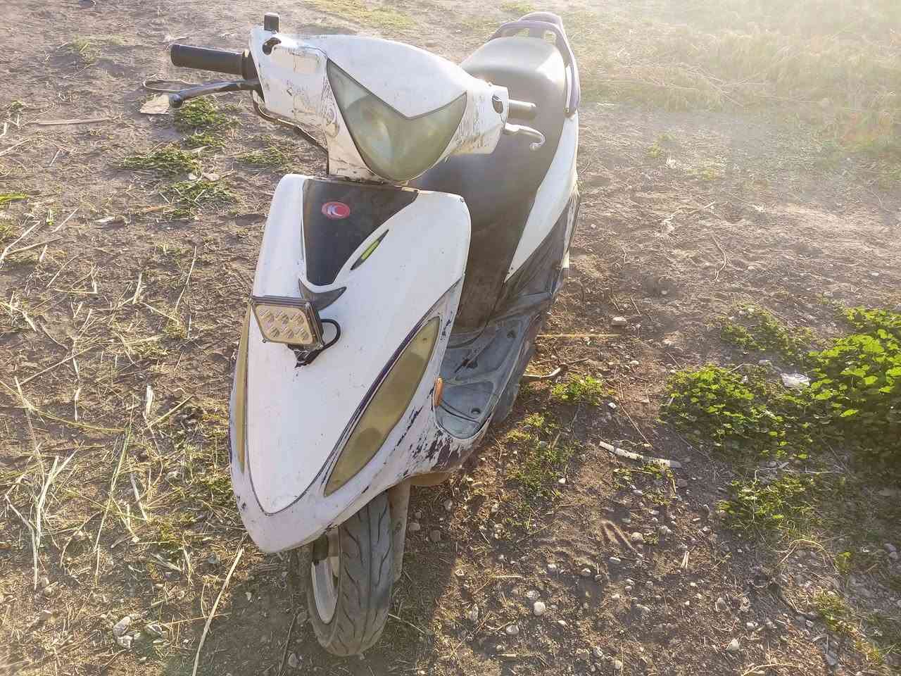 السلام عليكم 
دراجه جي فور للبيع كوم حديد 
***********
