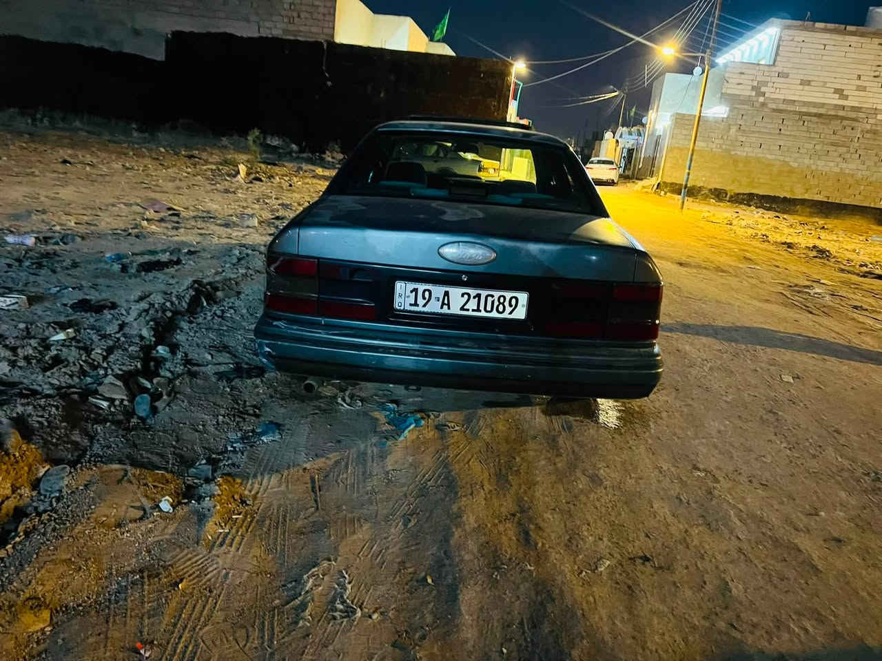 فورت الماني  🇩🇪 للبيع او مراوس ؟
سيارة جاهزة من كلشي كير ومكينه ونجي ناعم 
حدايده وباور وجاهزات وتبريد نقص غاز فقط 
رقم وسنوية جديد إنكليزي وبسمي شرط التحويل 
مواصفات فول تتنتا مري شفط وتحكم ستيرن  
ملاحظة السيارة كفالة من كلشي بس ما عده المدكر إلمامي بي طخه بسيطه 
المكان البصره ابو الخصيب حي العسكري 
الرقم ***********
