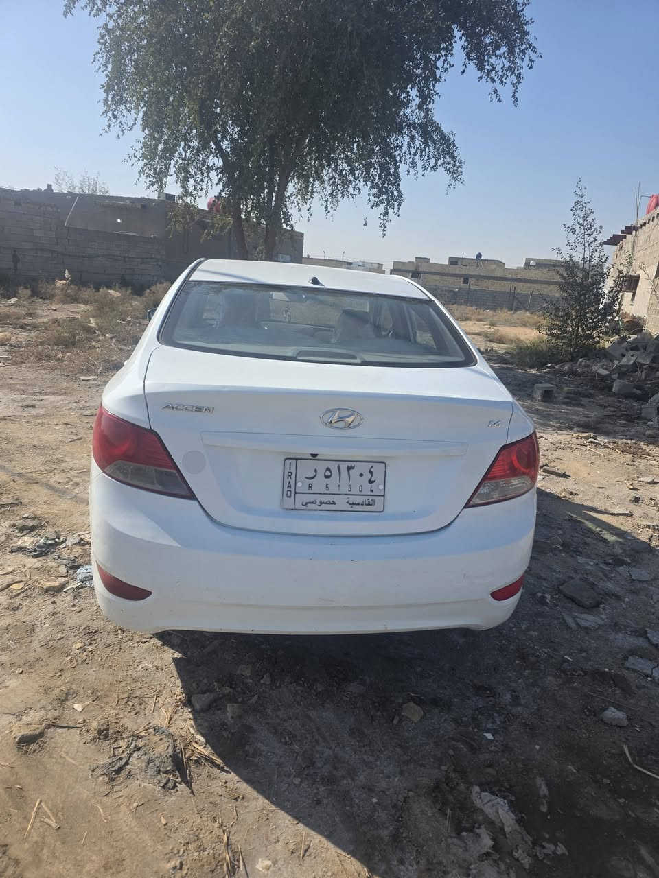 سلام عليكم اكسنت 2015 فول محرك 1600 بيه 3 قطع صبغ محرك كير حدادية مشروطات بدون ضرر داخلي السعر 90 بيه مجال مكاني ديوانيه رقمي ***********
