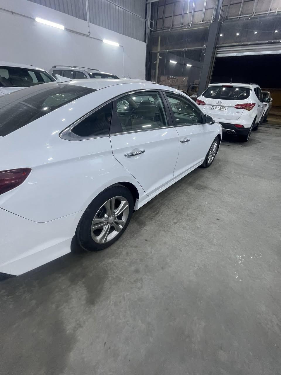 السلام عليكم سوناتا موديل 19 وارد أمريكي حادثها دعاميه خلفيه مكفوله من صبغ وتبديل بصمه كشنات كهربأ داخل بيجي السعر 155 للاستفسار *********** السياره ماشيه 55ميل
