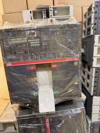يتوفر قاطع ABB اصلي 1250A أتواصل ع واتساب ‭٠٧٧٧ ٠٣٥ ٢٢٨٩‬