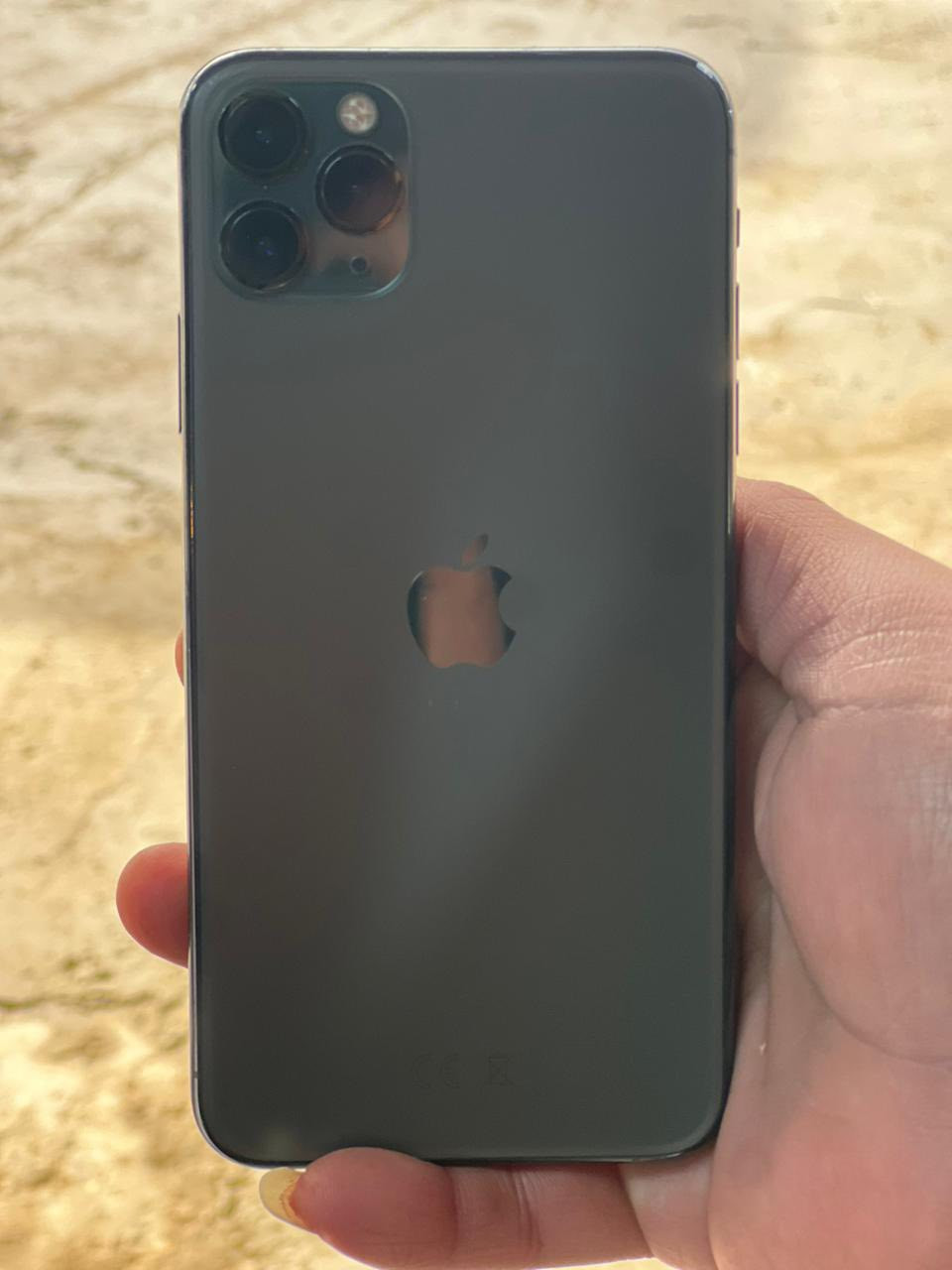 السلام عليكم ايفون ١١ برو ماكس جهاز كله بلادي بس شاشه مبدل واصليه ٣ خيارات بيع او مراوس بسامسونج 
المراوس نوت ٢٠ الترا
او اس ٢١ الترا حته إذا اعله عادي نزل شعندك مراوس
مكاني بغداد الشيخ عمر 
***********
سعره ٢٧٥
