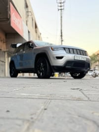 للبيع جيب لمتد موديل ٢٠١٤ السياره فول مواصفات ماشيه ١٠٤ حقيقي بيها نص ...