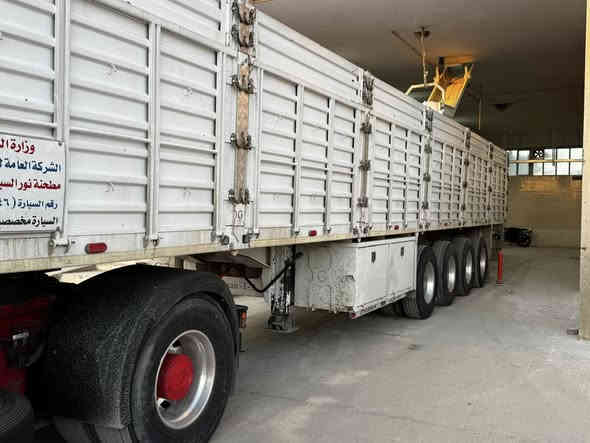 عربانه غسان البيع مديل 2023 ما مرسم عليه شي مع كتابه الهاتف.   ***********
