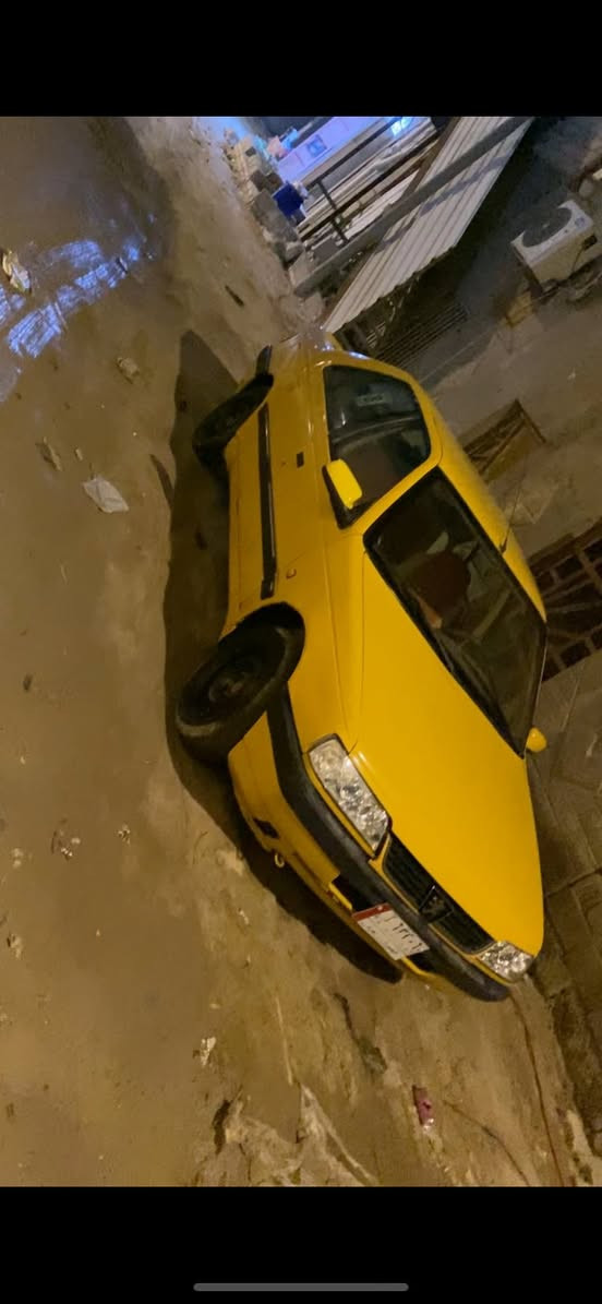 سلام عليكم بيجو 405 للبيع ابيع السياره كوم حديد الغرامات عليه ول هيئه على المشتري  راعيها. موجود 
العنوان: البصره ابو الخصيب 
الرقم ***********
السعر :29 وبيها مجال حك الجيه
