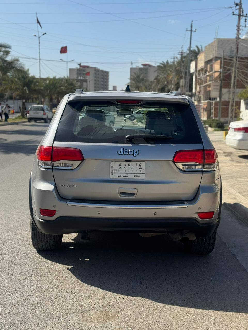 السلام عليكم
جيب 2017 وارد امريكي حادثها جاملغ خلفي وقبق صندوك بدون دواخل بدون ايرباك وهنا ب العراق بيها ركن البنيد صبغ محرك 6 سلندر فول عدا الفتحه سياره جاهزه
العنوان بغداد السيديه
السعر 175
للاستفسار ***********
