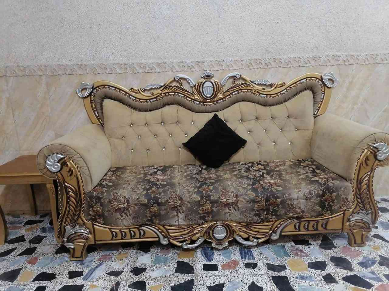 قنفات مستعمله للبيع
10 مقاعد اشتريته بمليون واريدها 300 وخمسين وبيها مجال تصير 300 
واريد ابيعها بسرعة  تواصل وياي هذا
رقمي :***********

#كربلاء #غراض #مستعمله #قنفات #للبيع

