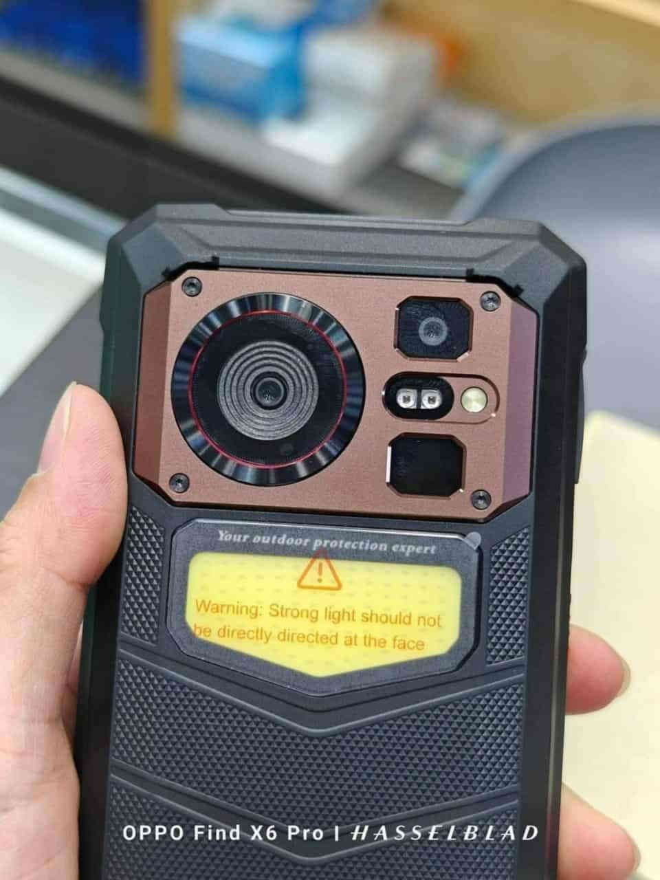 ناضور بلاروسي ..تلفون مدرع دبل سيم كارت وكامره ليليه السعر خاص مكاني بغداد البياع ت***********
