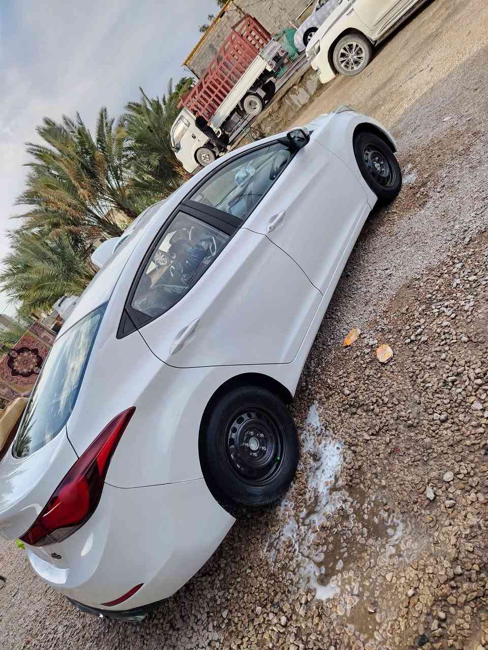 السلام عليكم
النتره مضلع خليجي مؤديل2016
مواصفاته تبريد قطعتين
منضومه غاز كامله
كير ومكينه كفاله عامه حداديه جديد تخم تاير جديد
لأضرار مذكؤر بل سؤنار مع نشر
***********
سعر 117وبيه مجال للطيبين عنوان النجف
