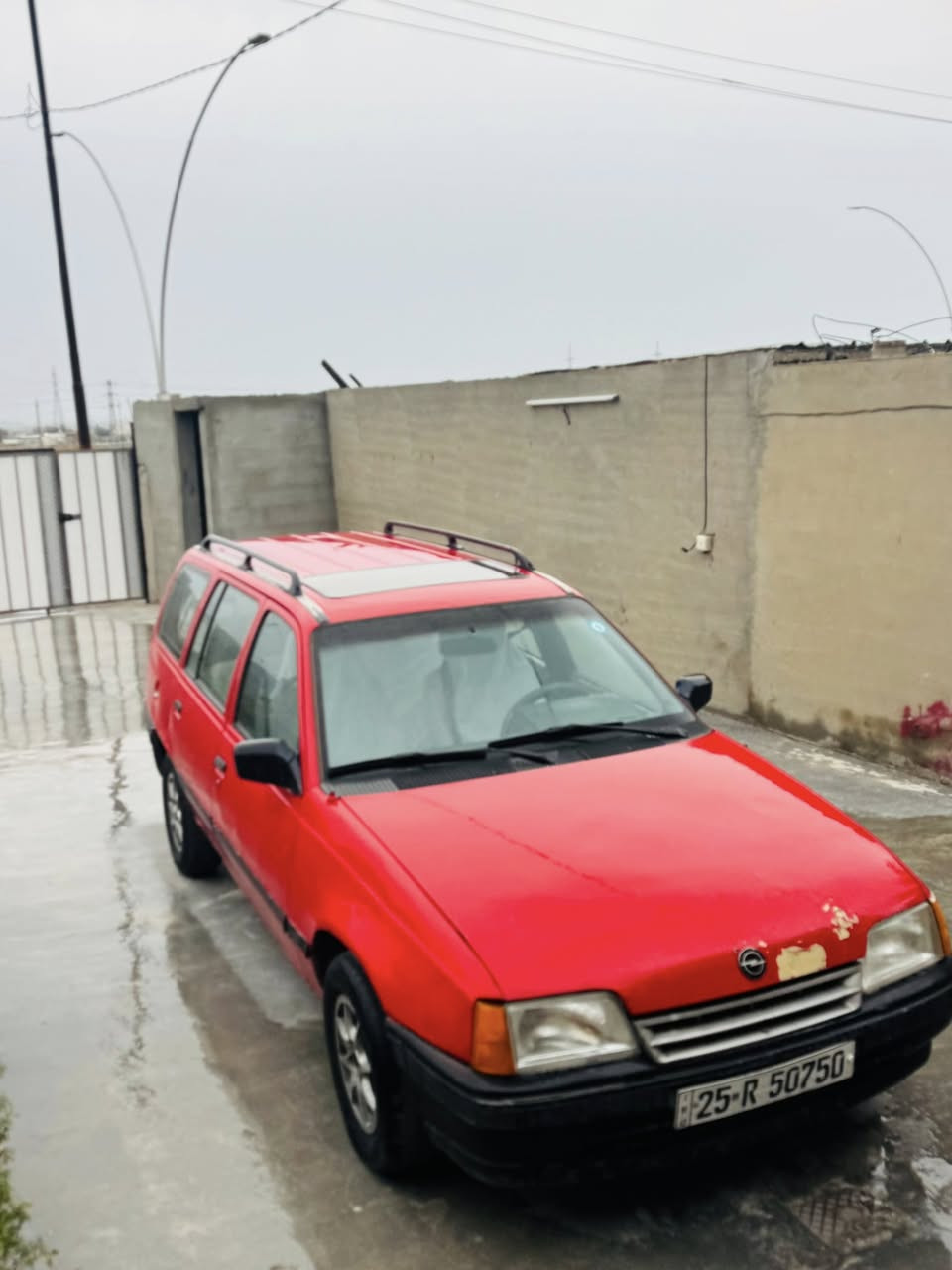 السلام عليكم
اوبل كاديت موديل 1991رقم كركوك  انكليزي مشروع وطني سنويه لغايه 2030فتحه سلايت كير شرط محرك 1600لاصرف ولابخار سياره جاهزه من الدعاميه لدعاميه اي نقص مابيها كلهه بشرط  سياره بلاديه بدون ضربه بدون تبديل بدون معجون السعر
28وبيها مجال بسيط 

العنوان كركوك  قضاء الدبس 

رقم الهاتف خاص ماجاوب بس اتصال 

***********
