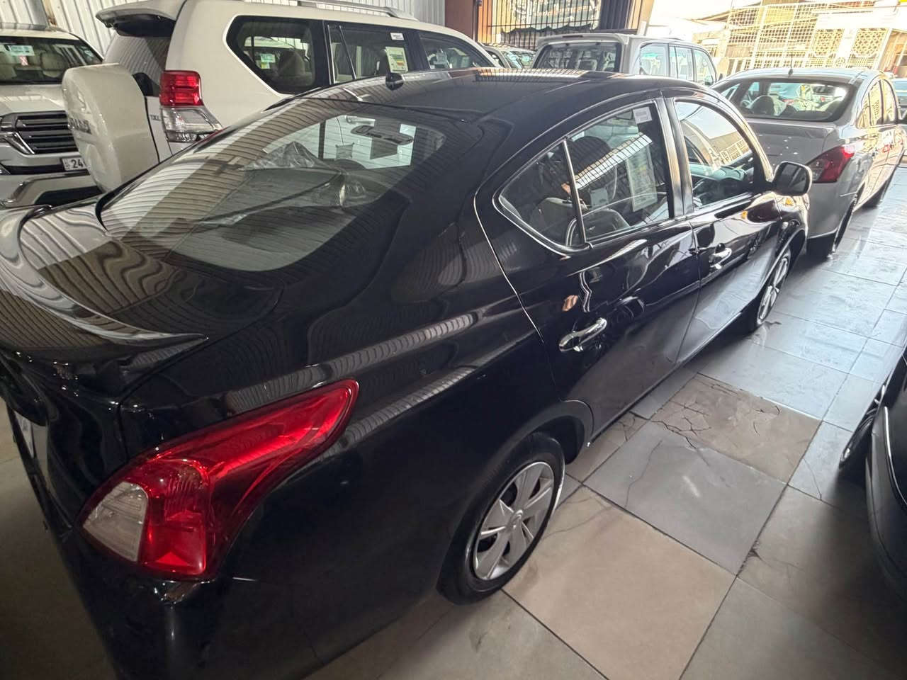 نيسان لاكشميباي موديل 2020 هيجي نية گيرو مةكينة بةشةرت 1130000km دةبل گيج نيكل بال ناو زةرد رقم تلفون *********** أربيل, العراق
