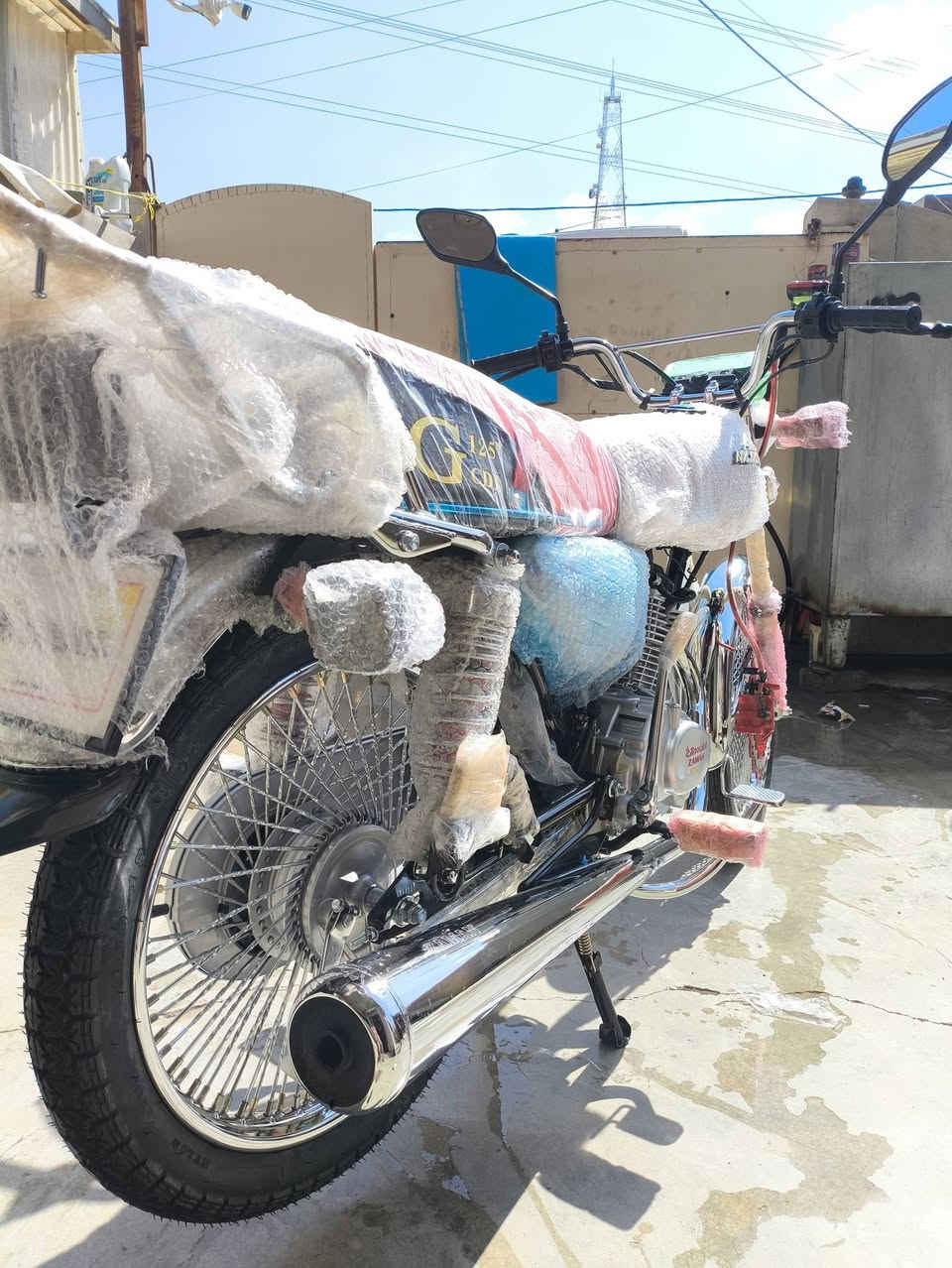 سلام عليكم نامي پرؤ زمان
***********
