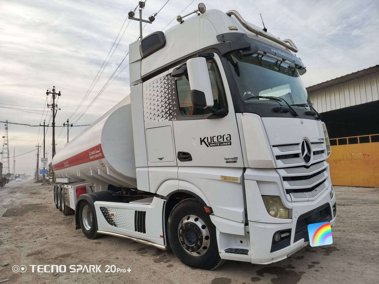 للبيع بدون تحويل بسم شركه فقط وكاله / سنويه و طوناج 2027 
موديل 2012 ماشي 700  صهريج فصال 
حازم مغلون سياره مكفولة كفاله عامه
عنوان موصل سهل نينوى  سعر 330  بي مجال 
***********  /  ***********
