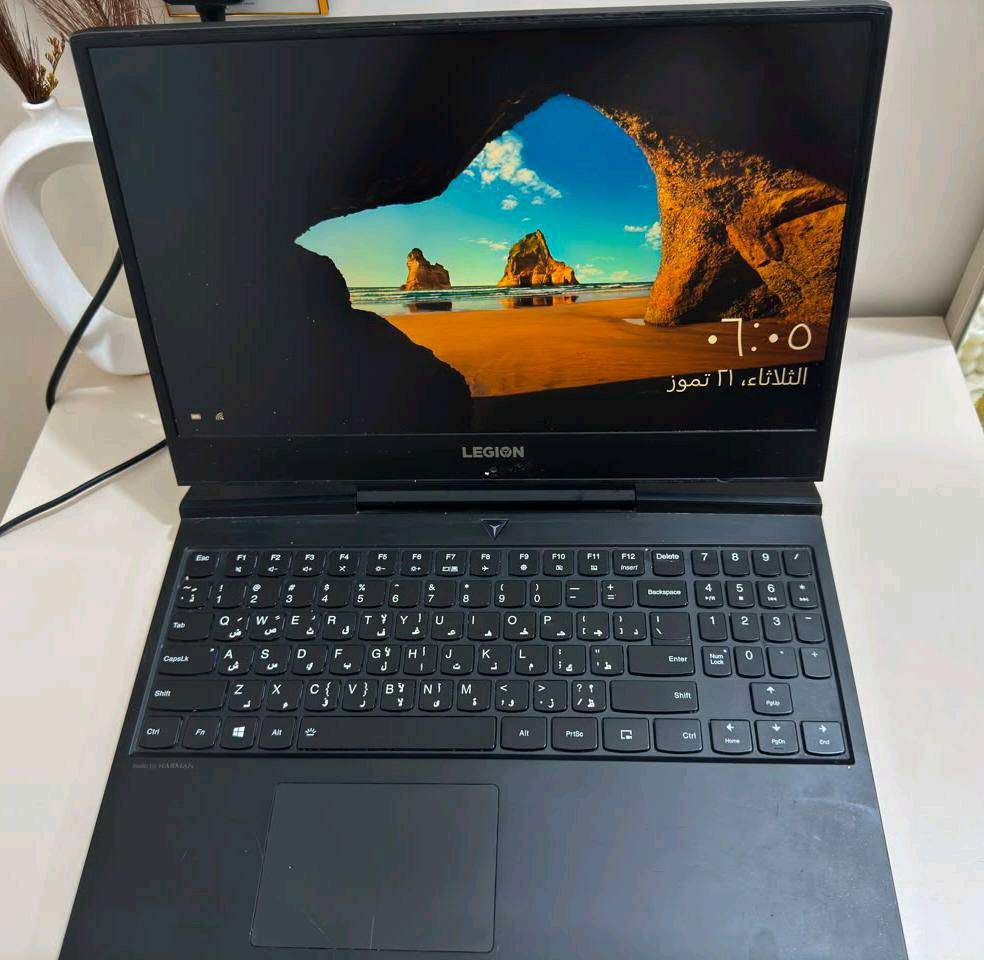 لابتوب lenova legin للالعاب والمونتاج
رام ١٦ 
cor i5 جيل 8 hq
هارد ssd1t m2
كارت شاشة خارجي nividia 1060 6g 
نظافة ٩٠٪ مكاني بغداد 
السعر ٨٠٠