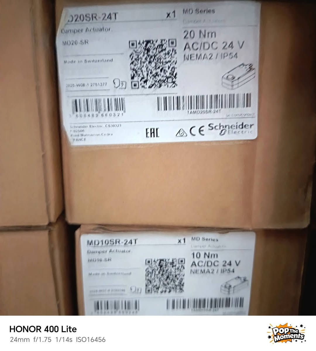 🔥 للبيع | Schneider Electric Damper Actuators 🔥

متوفر Damper Actuators أصلية من Schneider Electric، مناسبة لمشاريع HVAC وBMS.

✅ MD10SR-24T
🔹 Torque: 10 Nm
🔹 AC/DC 24V
🔹 Spring Return

✅ MD20SR-24T
🔹 Torque: 20 Nm
🔹 AC/DC 24V
🔹 Spring Return

المميزات:
✔️ Original Schneider Electric
✔️ جودة واعتمادية عالية
✔️ مناسبة للتحكم في جميع أنواع الـ Dampers

الاستخدامات:
✅ AHU
✅ Fire & Smoke Dampers
✅ Fresh Air Dampers
✅ Ventilation Systems
✅ جميع تطبيقات الـ BMS

⭐ المنتجات جديدة ولم تُستخدم.
💰 أسعار مميزة جدًا لأنها فائض مشروع (Project Surplus)، لذلك أقل من أسعار السوق.
📦 الكميات محدودة.

🚚 الشحن متاح ..


**إذا كنت صاحب هذا الإعلان وتريد حذفه لأي سبب، رجاءا أرسل رسالة إلى الدعم الفني**