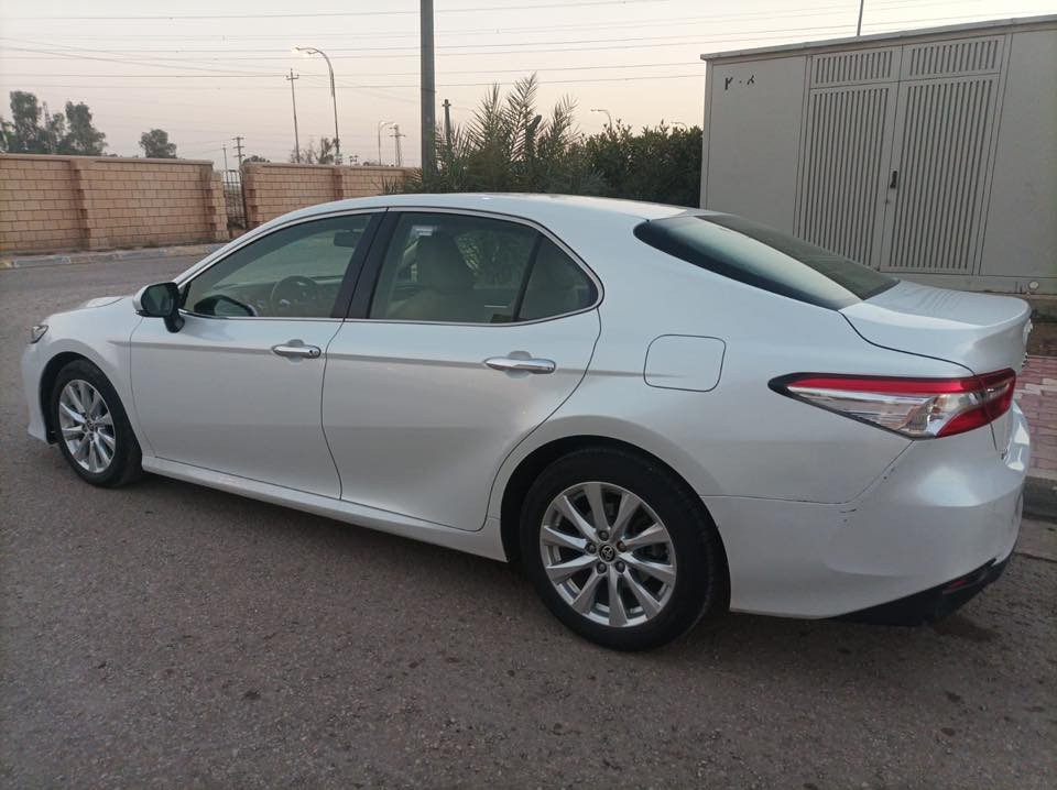 كامري موديل 2020 
مكفوله من الصبغ والتبديل 
السياره ماشيه 167 الف 
رقم بغداد الماني
وكاله ساز 
السعر 190
للتواصل الاتصال
***********
***********
