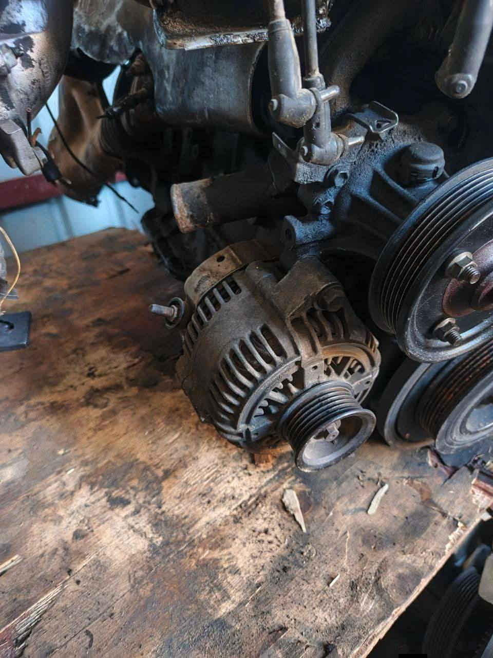 توصيل كافة المحافظات 5 الاف💥
توفرت عدنا قطع غيار السيارات اليابانية 
عنواني بغداد خلف كسره وعطش 
***********
***********
✨ كورلا 
✨بطة
✨ارنب
✨سيدان
✨هارتوب
✨كرستا
✨مارك
✨ماجستا
✨راس الثور
