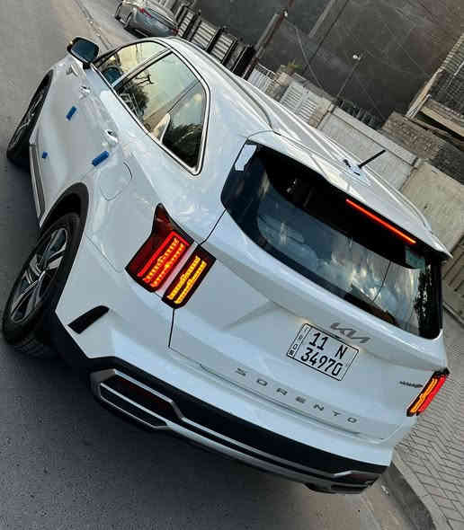 السلام وعليكم
سورنتو  2022 خليجي وكاله (الدوليه) كفاله 

عدا شويه رش باب خلف العبري اثر شخط وبارد جدا بسيط كير ومحرك وكهربائيات وحداديه بلاد

السياره جديده واحلئ من الصوره شديتله دوشمه كنتاره جديده ارضيه مغلفه جديد تخم تاير جديد  الكوري 
كله جديد وبالخير عالياخذه  

رقم بغداد بأسمي تحويل مباشر

مكان سياره بغداد الدوره 

السعر // 275 وبيها مجال

للاتصال ***********

المواصفات 

بصمه + بصمه ابواب 

تشغيل عن بعد 

كير ماوس 

6 سلندر 

7 راكب  

شفتات مقود 

سايد بريك بصمه 

جنطه كهرباء 

كشنات كهرباء 

مري شفط 

كامره خلفيه دواره 

حساس امامي وخلفي  

تبريد شاشه 

اوتو هولد

مود رايف

برد خلفيه

3 قطع تبريد 

اشاير بالمري
4لد داخلي متغير الالوان 
وبعد بيه هواي مواصفات 
وشكراً
