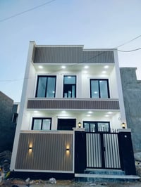 الدار للبيع موقع مميز .مجاور الركن يتكون من 4نوم  وصحيات عدد٢ استقبال ...