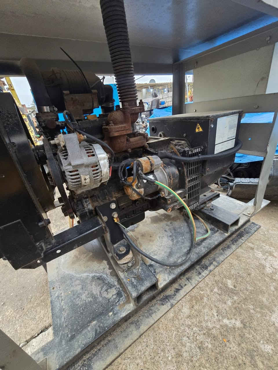 ☎️☎️*********** لمبرديني-15 كيفي استيراد اوربي -ضمان محرك وتوليد بلادي ممفتوح - عنوان اربيل صناعة شمالية
