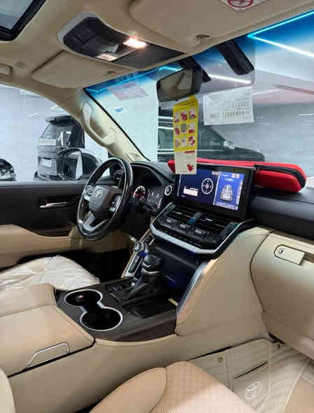 ‏Land cruiser 2023 VX limeted Twin Turbo
الف 37 KM📦
لاندكروز VX (توین توربوو)  
مكفول كفاله عام من كلشي
٤ تاير دنلوب جديد‏‎
سنة الصنع: 2023
‏‎ضمان شركة SAS
كل غراض بلادي موجود
ماشييه  37 الف  كم 
‏‎المواصفات :
-المصابيح:  LED
-كاميرا  
-رادا أمامي خلفي جانبي
-نظام الصوت JBL
- محرك 6 سلندر 3.5L توربوو
‏‎- فتحة سقف ( سلايد ) 
-٣ شاشات 
- شاشات ترفيه خلفية
‏‎- مقاعد جلد-تدفئة-تبريد
‏‎- مقاعد كهربائية 
- مقاعد امامية تبريد 
- ⁠تبريد وتدفئة امامي خلفي 
‏‎- بصمة الابواب 
‏‎- صندوق كهربائي
‏‎- مصابيح LED و زينون
-7 راكب 
-شحن واير ليس 
-حساس امامي خلفي 
‏‎- حجم العجلات 20 inch 
مكفول كفاله عام كلشي مابيها بل باكيت
تخم تاير دنلوب جديد 
مكفولة كفالة عامة من الدعامية إلى الدعامية
‏‎ بدون صبخ .بدون بارد  ،بدون رصعات ،بدون حتى شخط
‏‎دعاميات هم بدون صبغ ،رمل مابي ،لحية بدون صبخ ..بقية كلها بشرط

محرك كير بشرط مامفتوح
‏‎سيارة حيل نظيفة كلشي عل بلاد لوك
‏‎سنوية زنكة كلشي جديد مدفوع لـ2029
‏‎باسمي السنوية بشرط تحويل و خرامة 
‏‎سيارة مابيـها دينار مصرف كامل من كل نواحي

نفسي يوم /تحويل و وكالة حاظر 
مكانك /داخل سليماني
سعر 725$ 
- ⁠*********** 📞 السليمانية
