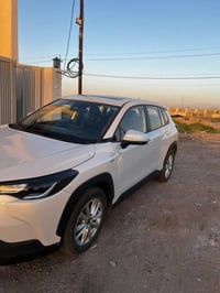 كروس 2025 خليجي مكينه 2000 هايبرد مكفولة عدا بارد باب الصندوق 2 إصبع  ...